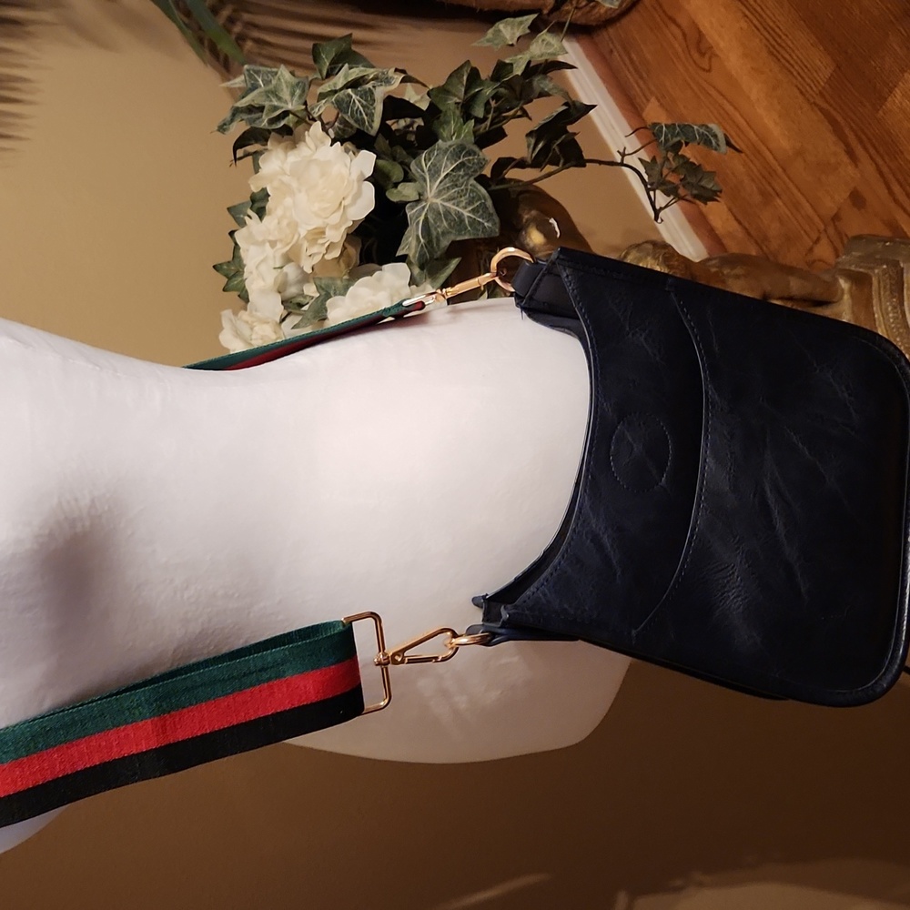Cross body purse